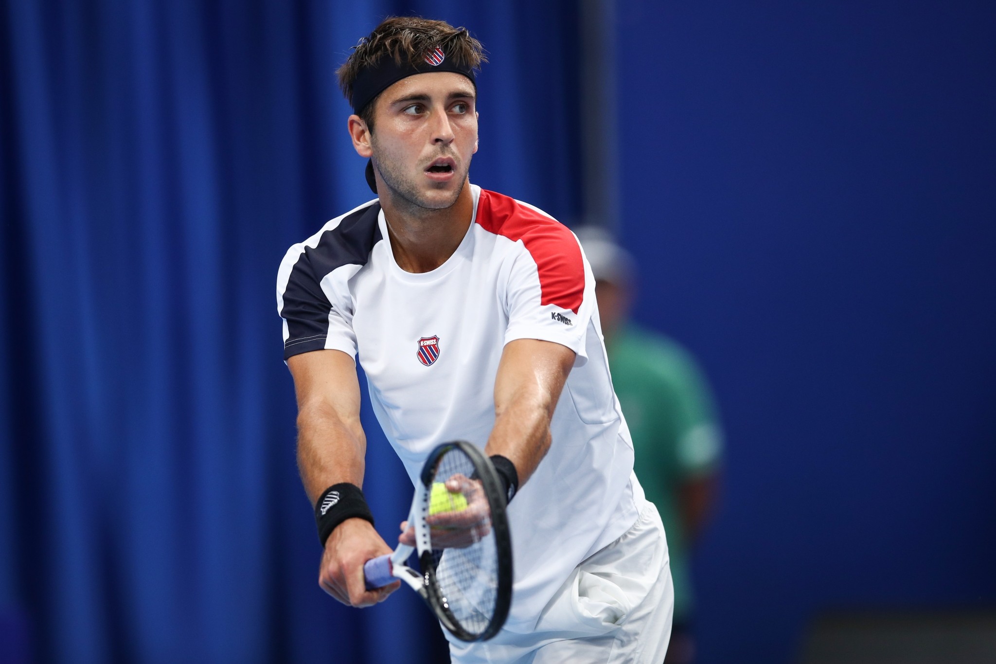 别有回旋余 别有回旋余